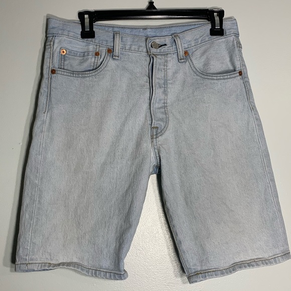 Levi’s 501 Light Wash Button Fly Bermuda Shorts